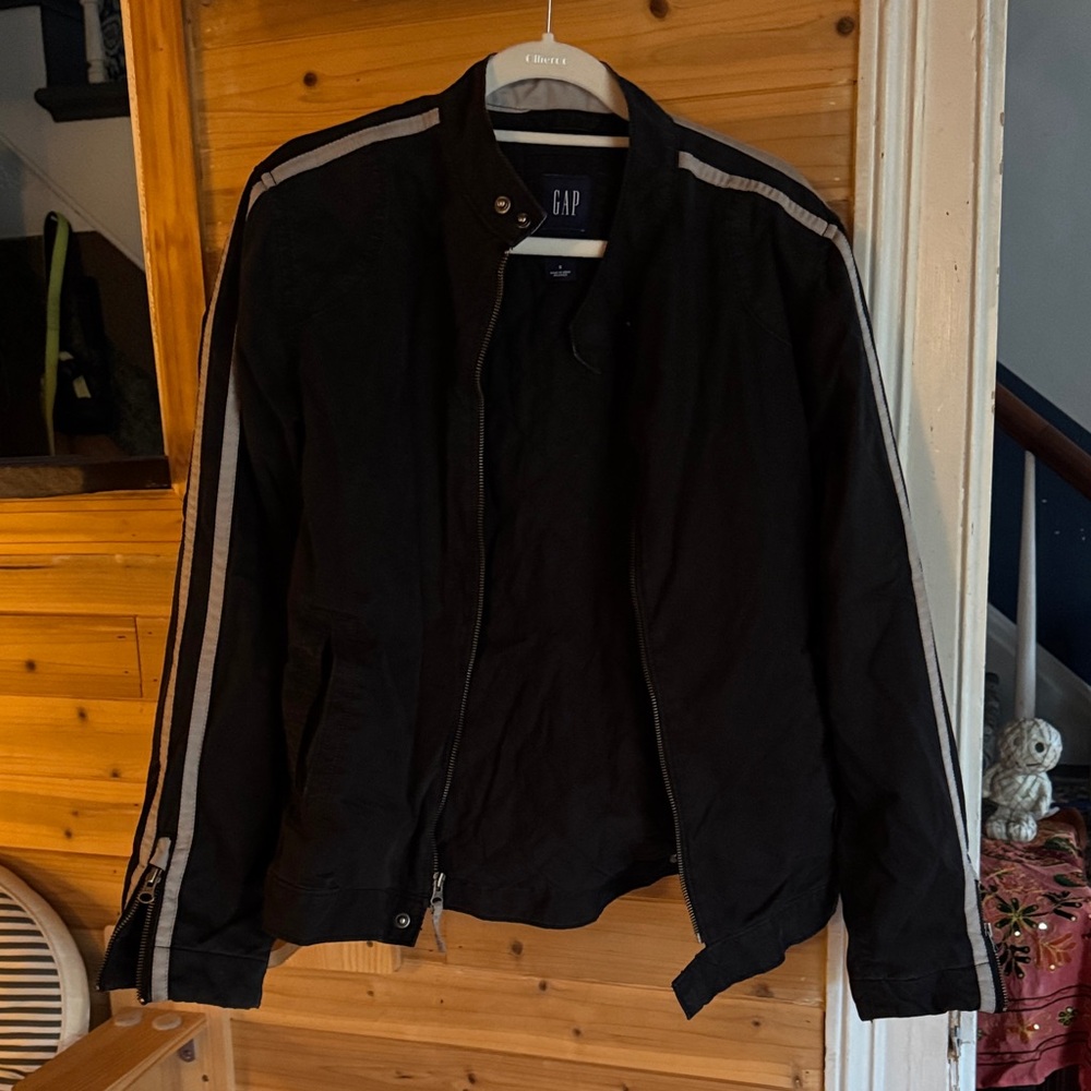 GAP Men's Black Jacket with Stripes